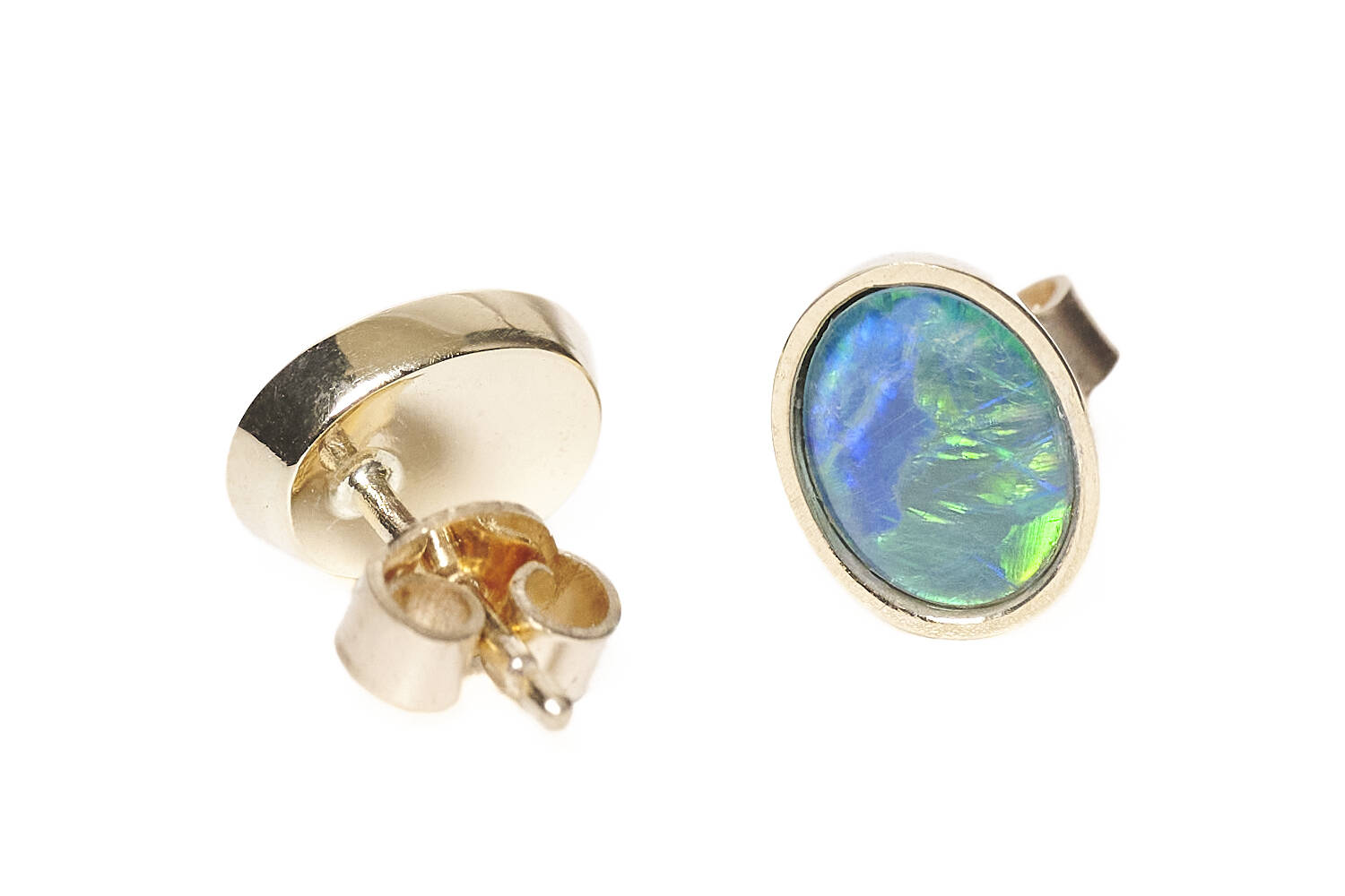 Ohrstecker in 333 Gelbgold mit Opal (3943)