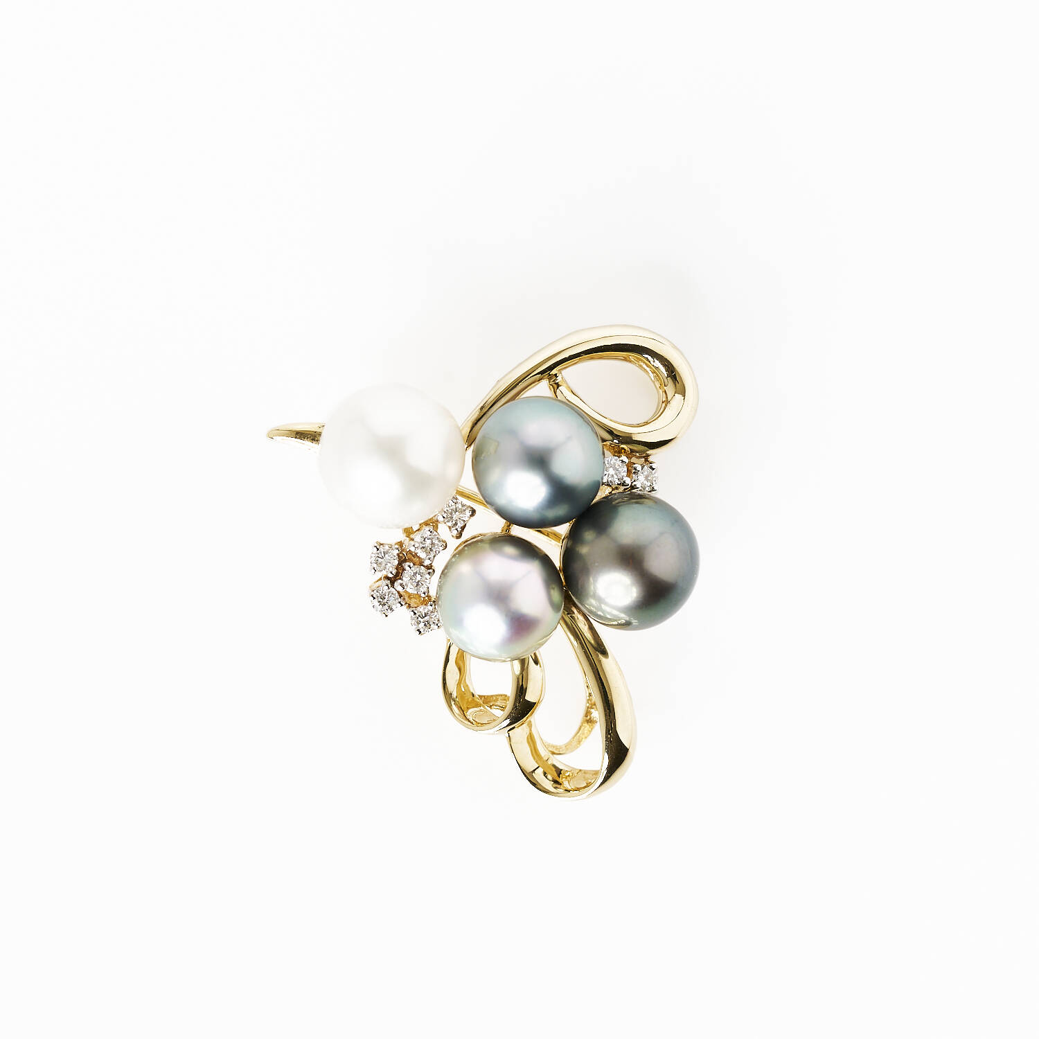 Brosche in 585 Gelbgold mit Brillanten und Perlen (1807)