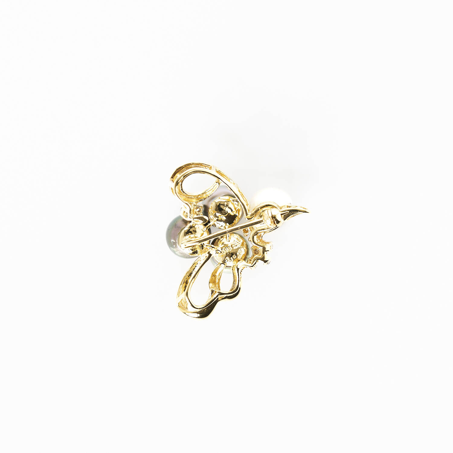 Brosche in 585 Gelbgold mit Brillanten und Perlen (1807)