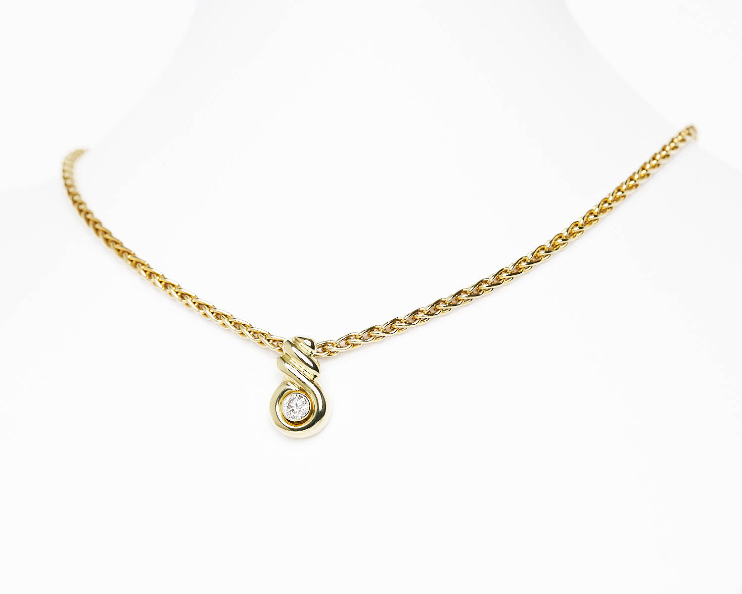 Anhänger in 585 Gelbgold mit Brillant (1661)