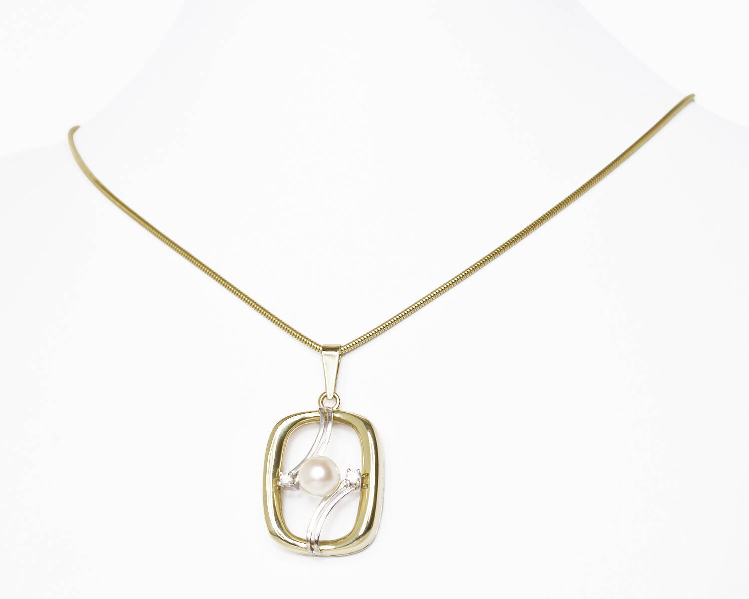 Anhänger in 585 Gelbgold/Weißgold mit Diamanten (1869)