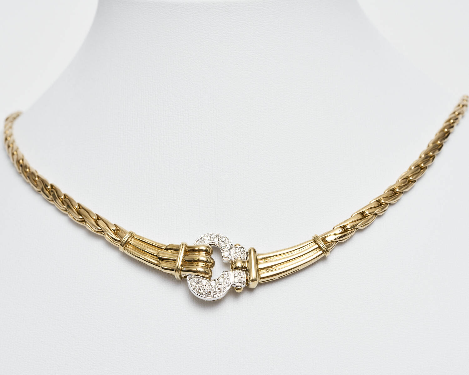 Collier in 750 Gelbgold/Weißgold mit Brillanten (950)