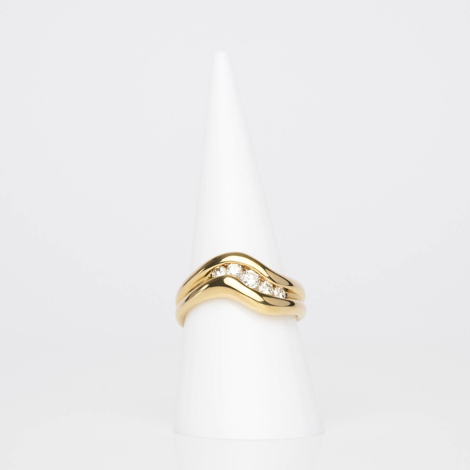 Damenring in 750 Gelbgold mit Brillanten (343)