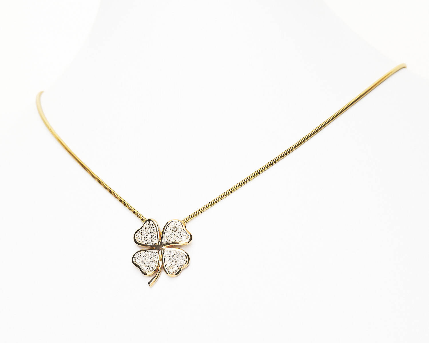 Anhänger in 585 Gelbgold/Weißgold mit Diamanten (2009)