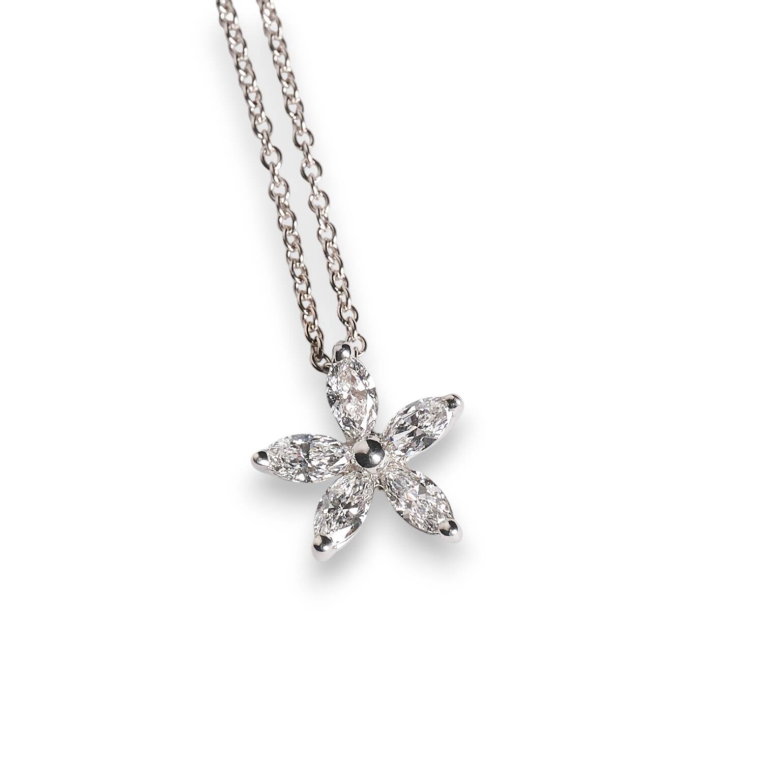 Collier in 750 Weißgold mit Diamanten