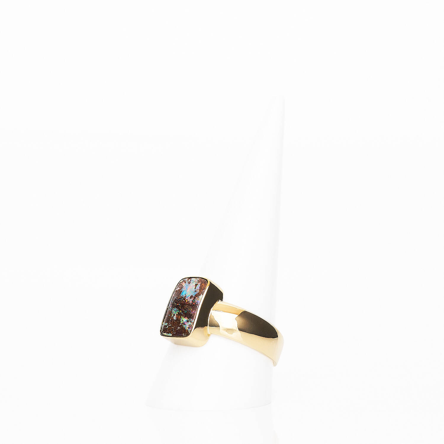 Damenring in 750 Gelbgold mit Boulder-Opal (1400)