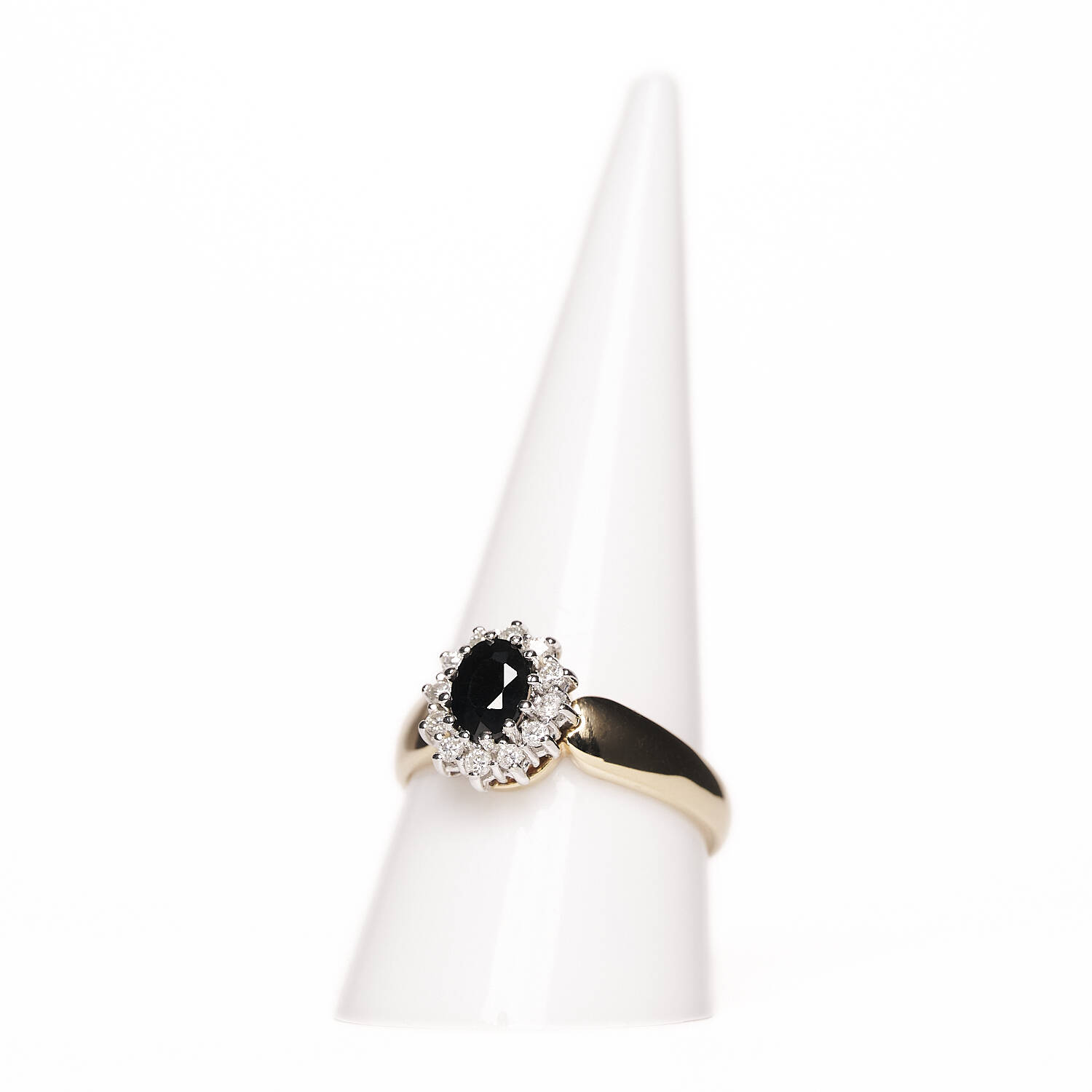 Damenring in 585 Gelb- und Weißgold mit Brillanten und Saphir