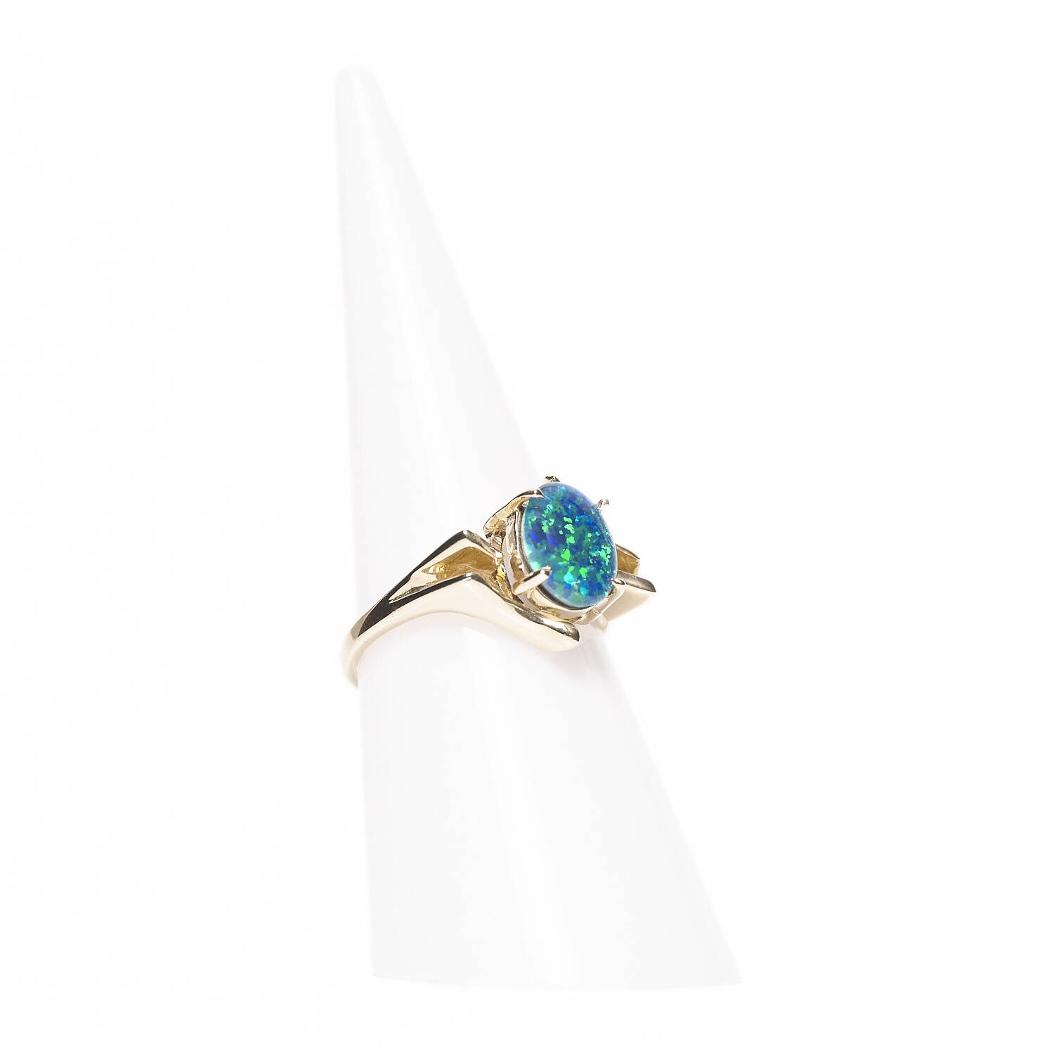Damenring in 333 Gelbgold mit Opal (3944)