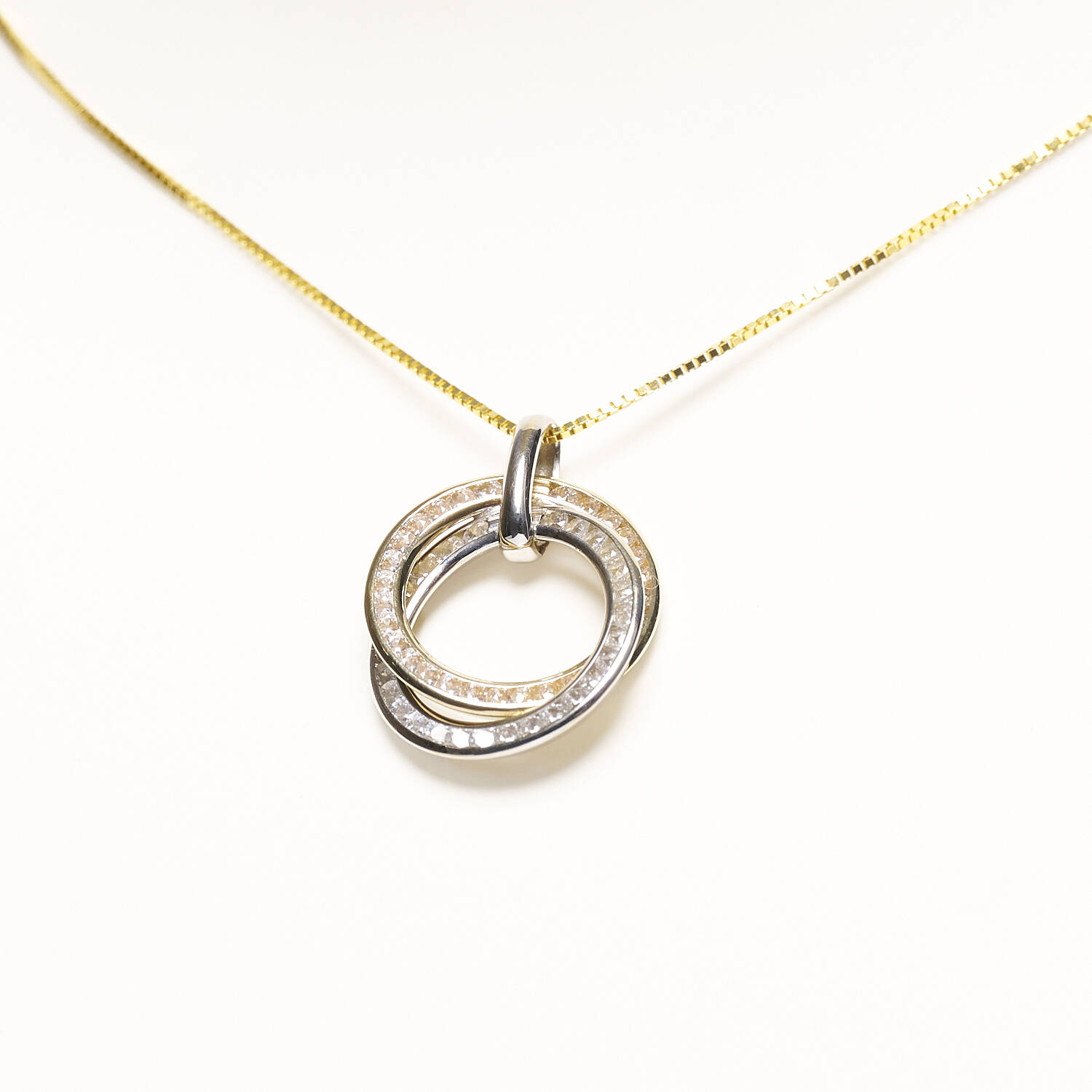 Anhänger in 375 Gelb- und Weißgold mit Zirkonia (2202)